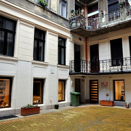 Angel'S Apartman Budapest Exterior photo